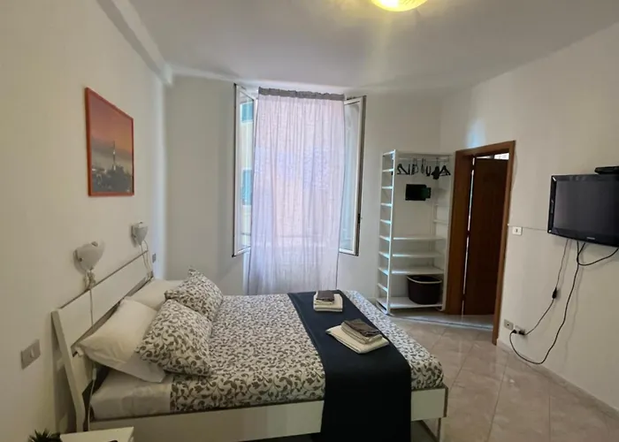 A Due Passi Da Genova